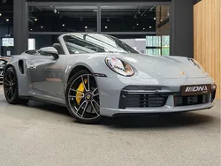 Grijs Gebruikt 2023 Porsche 911 Turbo S Cabriolet Cabriolet | € 294.992 (Iets duurder)