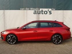 Rood Gebruikt 2023 Cupra Leon Stationwagen | € 25.900 (Super prijs)