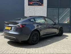 Grijs Gebruikt 2024 Tesla Model 3 Long Range Sedan | € 42.999