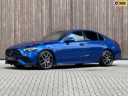 Blauw Gebruikt 2021 Mercedes C300 AMG line Sedan | € 41.900 (Goede deal)
