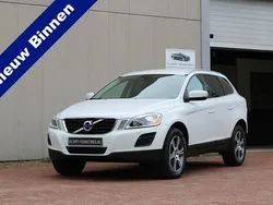 Wit Gebruikt 2010 Volvo XC60 Summum SUV | € 26.950