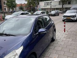 Blauw Gebruikt 2013 Peugeot 208 Active Hatchback | € 4.500 (Iets duurder)