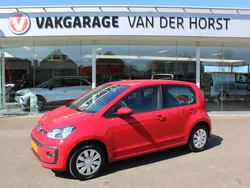 Rood Gebruikt 2018 VW up! move up! Hatchback | € 8.880 (Goede deal)