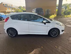 Wit Gebruikt 2017 Ford Fiesta Hatchback | € 8.499 (Super prijs)