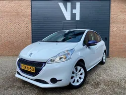 Wit Gebruikt 2014 Peugeot 208 Hatchback | € 6.850 (Eerlijke prijs)