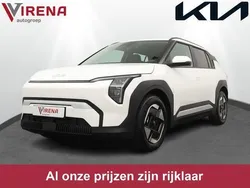 Wit Nieuw 2025 Kia EV3 3 SUV | € 38.695 (Eerlijke prijs)