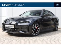 Saphirschwarz Gebruikt 2024 BMW i4 Executive Sedan | € 46.750 (Eerlijke prijs)