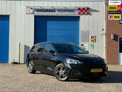 Zwart Gebruikt 2020 Ford Focus Business Edition Stationwagen | € 16.950 (Eerlijke prijs)