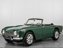 Groen Gebruikt 1966 Triumph TR4 Cabriolet | € 22.900