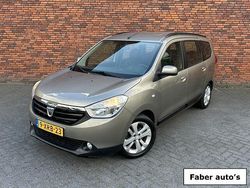 Bruin Gebruikt 2014 Dacia Lodgy Prestige MPV | € 3.750 (Iets duurder)