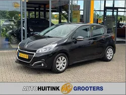 Zwart Gebruikt 2017 Peugeot 208 Hatchback | € 8.990 (Eerlijke prijs)