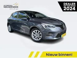 Grijs Gebruikt 2020 Renault Clio V Intens Hatchback | € 13.900 (Goede deal)