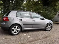 Grijs Gebruikt 2005 VW Golf IV Hatchback | € 2.500 (Iets duurder)