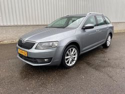 Grijs Gebruikt 2013 Skoda Octavia Business Line Stationwagen | € 5.750 (Super prijs)