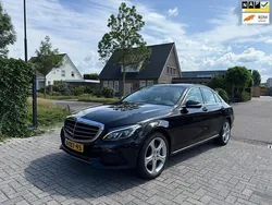 Zwart Gebruikt 2014 Mercedes C200 Prestige Sedan | € 19.950 (Goede deal)