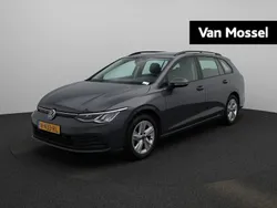 Grijs Gebruikt 2022 VW Golf VIII Life Stationwagen | € 16.900 (Goede deal)