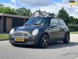 Grijs Gebruikt 2006 Mini Cooper Hatchback | € 2.950 (Eerlijke prijs)