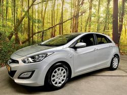 Grijs, metallic lak Gebruikt 2014 Hyundai i30 Hatchback | € 8.900 (Iets duurder)