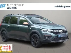 Groen Gebruikt 2025 Dacia Jogger Extreme MPV | € 29.950 (Eerlijke prijs)