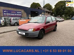 Rood Gebruikt 1999 Toyota Starlet XLi Hatchback | € 1.095 (Goede deal)