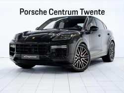 Zwart Gebruikt 2024 Porsche Cayenne Turbo E-Hybrid Coupe Coupé | € 179.900