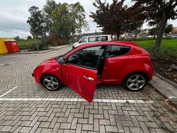 Rood Gebruikt 2010 Alfa Romeo MiTo Progression Hatchback | € 2.450 (Super prijs)