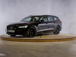 Zwart Gebruikt 2020 Volvo V60 Stationwagen | € 33.490 (Eerlijke prijs)