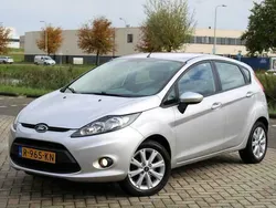 Grijs Gebruikt 2011 Ford Fiesta Style Hatchback | € 5.999 (Eerlijke prijs)
