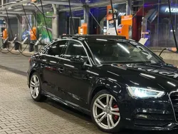 Gebruikt 2014 Audi A3 Ambition Sedan | € 15.990 (Duur)