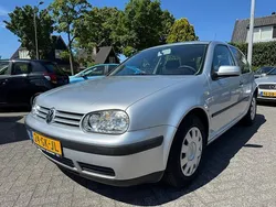 Grijs Gebruikt 2001 VW Golf IV Trendline Hatchback | € 1.799 (Eerlijke prijs)