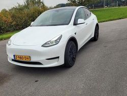 Gebruikt 2024 Tesla Model Y RWD SUV | € 34.950 (Eerlijke prijs)
