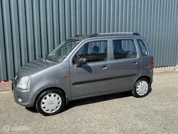 Grijs Gebruikt 2006 Opel Agila Essentia Hatchback | € 1.850 (Iets duurder)