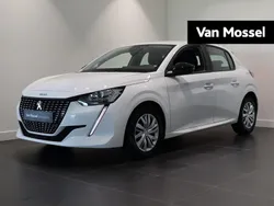 Wit Gebruikt 2023 Peugeot 208 Active Hatchback | € 16.940 (Super prijs)