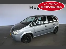 Grijs Gebruikt 2003 Opel Meriva Enjoy MPV | € 1.240