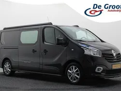 Zwart Gebruikt 2017 Renault Trafic Van | € 13.950 (Eerlijke prijs)