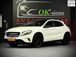 Wit (metallic) Gebruikt 2014 Mercedes GLA200 Urban SUV | € 17.999 (Iets duurder)