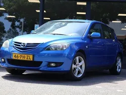 Blauw Gebruikt 2004 Mazda 3 Touring Hatchback | € 1.445 (Eerlijke prijs)