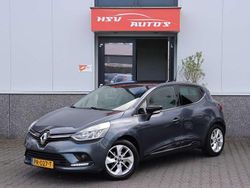 Grijs Gebruikt 2017 Renault Clio IV LIMITED Hatchback | € 5.450 (Goede deal)