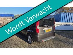 Grijs Gebruikt 2009 Fiat Doblò Active MPV | € 4.745 (Eerlijke prijs)