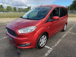 Roze Gebruikt 2015 Ford Tourneo Courier MPV | € 8.850 (Eerlijke prijs)