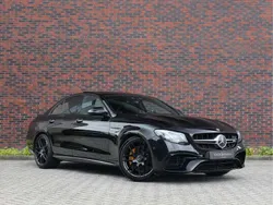 Zwart, metallic lak Gebruikt 2017 Mercedes E63 AMG AMG Sedan | € 69.950 (Iets duurder)