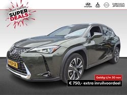 Groen Gebruikt 2022 Lexus UX 250h Business Edition SUV | € 29.930 (Goede deal)