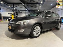 Grijs Gebruikt 2011 Opel Astra Cosmo Stationwagen | € 4.599 (Eerlijke prijs)