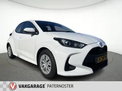 Wit Gebruikt 2022 Toyota Yaris Active Hatchback | € 15.450 (Eerlijke prijs)
