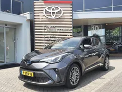 Grijs Gebruikt 2021 Toyota C-HR Executive SUV | € 23.900 (Eerlijke prijs)