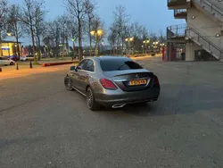 Zilver Gebruikt 2019 Mercedes C220 Premium Sedan | € 28.250 (Eerlijke prijs)