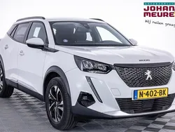 Wit Gebruikt 2021 Peugeot 2008 Allure SUV | € 21.900 (Eerlijke prijs)