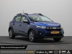 Blauw Gebruikt 2023 Dacia Sandero Expression Hatchback | € 15.445 (Eerlijke prijs)