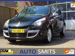 Zwart Gebruikt 2011 Renault Scénic III MPV | € 4.950 (Eerlijke prijs)