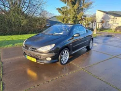 Zwart Gebruikt 2001 Peugeot 206 CC Cabriolet | € 1.550